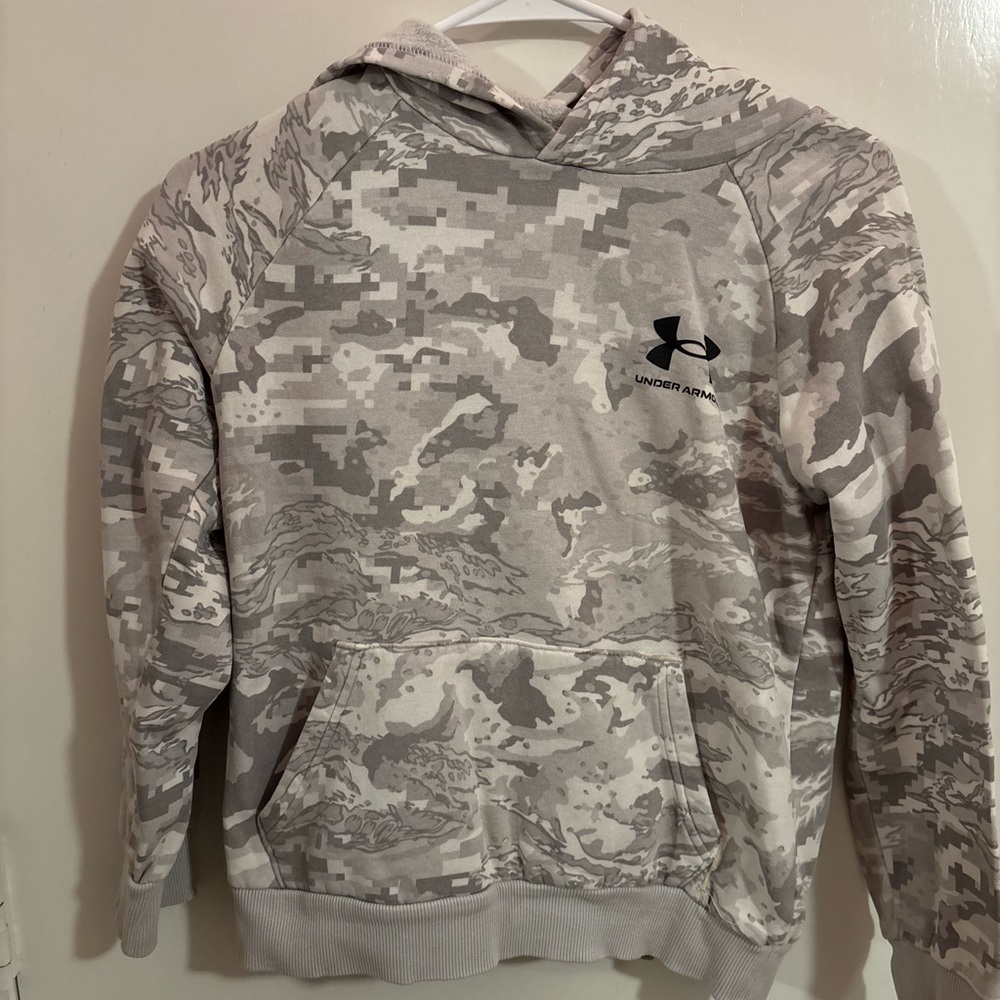 Under Armour Light Gray Camo Hoodie